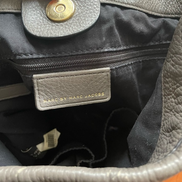 Marc Jacobs Hillier Hobo Bag - Picture 5 of 9